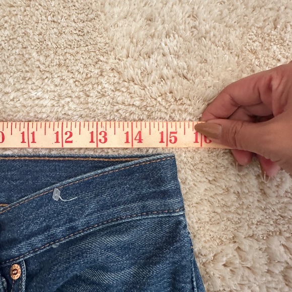 Levi's Women's Blue Jeans - Picture 3 of 8